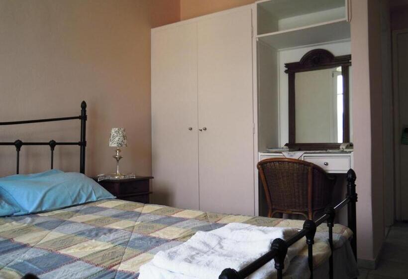 스탠다드 룸 바다 전망, Blue Dolphin