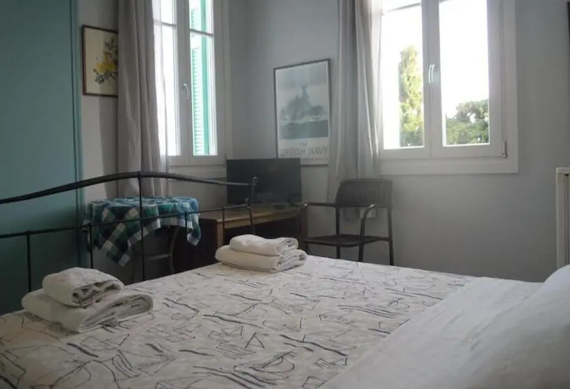 Chambre Standard, Blue Dolphin