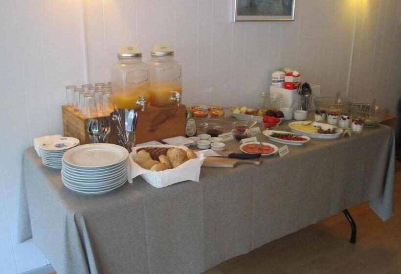 דירת חדר, Pension Hammerknuden