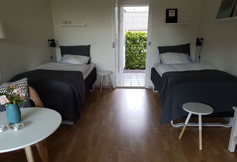 דירת חדר, Pension Hammerknuden