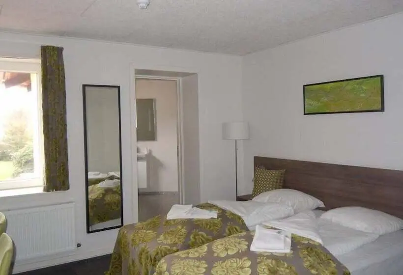 ファミリールーム, Turisthotellet
