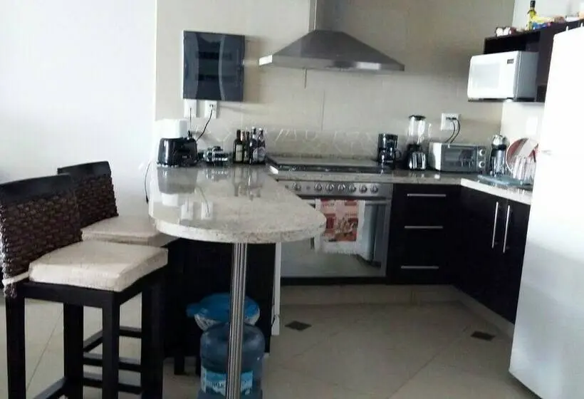 家族用アパートメント, Bay View Grand Marina 3br