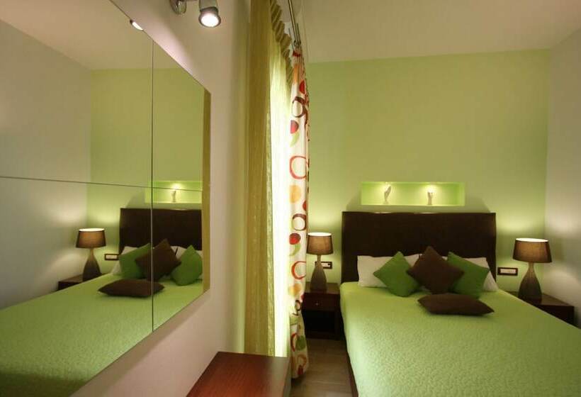 １ベッドルームアパートメント, Efharis