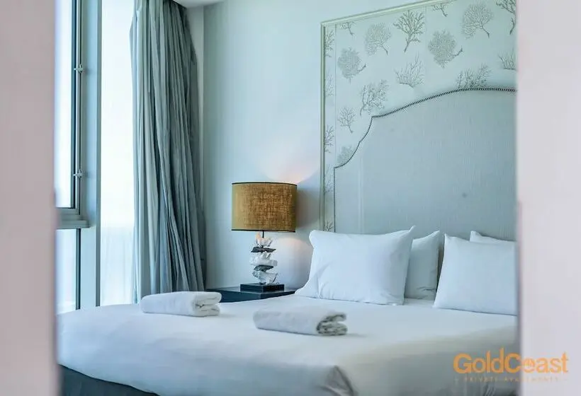 ペントハウスルーム, Gold Coast Private Apartments