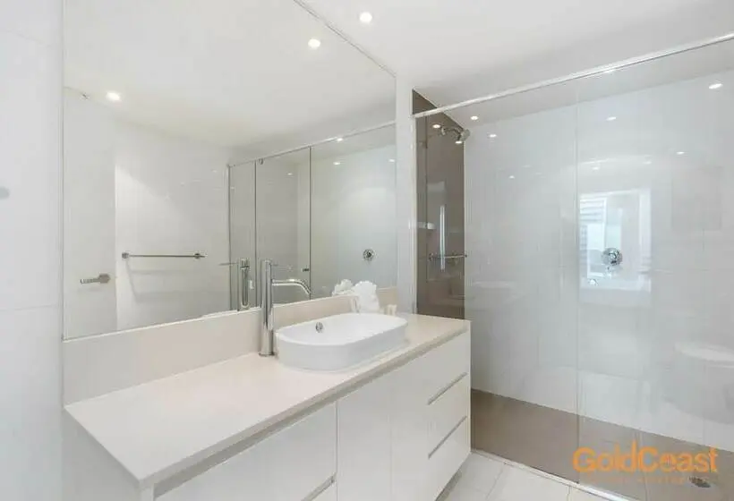 ３ベッドルームアパートメント, Gold Coast Private Apartments