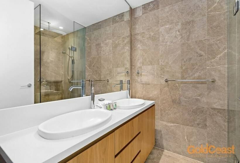 Пентхаус, Gold Coast Private Apartments