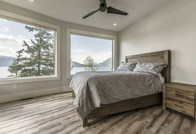 1间卧室的房子, The Lodge On Harrison Lake