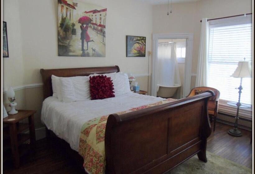 חדר סטנדרט, The Charleston Inn Hendersonville Nc