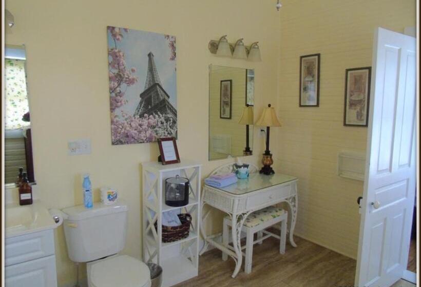 חדר סטנדרט, The Charleston Inn Hendersonville Nc