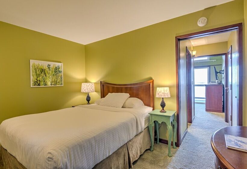 베이직 룸 더블 침대, Inn At Otter Crest