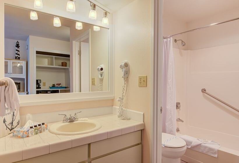 Номер Стандарт 2 Двуспальные Кровати, Inn At Otter Crest