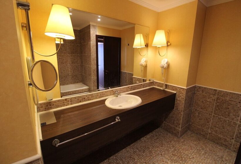 آپارتمان راحتی 1 خوابه, Menada Apartments In Royal Beach Resort