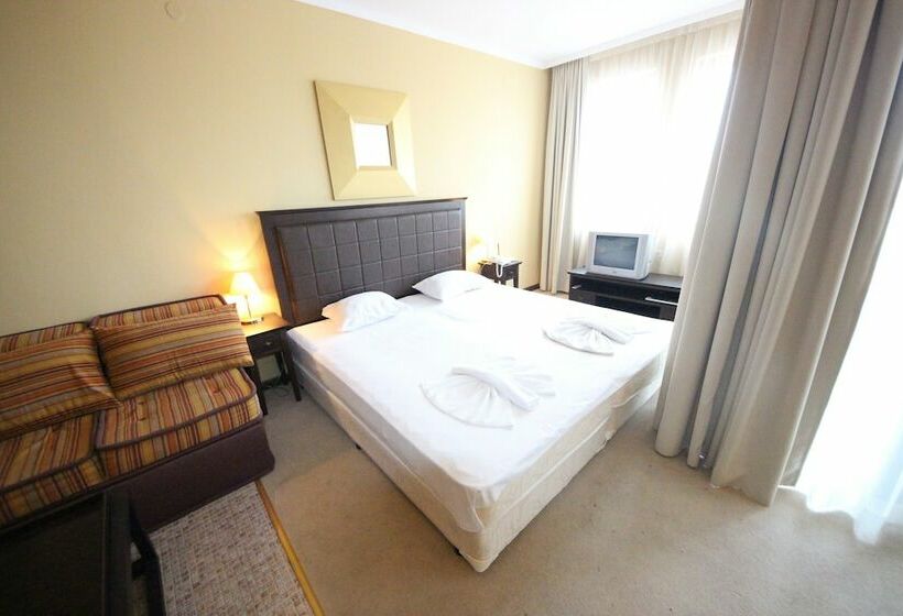 סטודיו סופריור, Menada Apartments In Royal Beach Resort