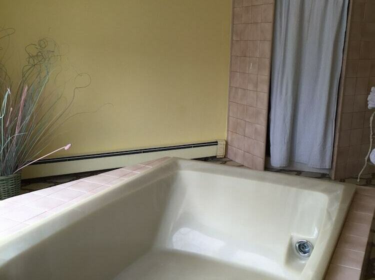 带海景的标准工作室, Grand View Motel