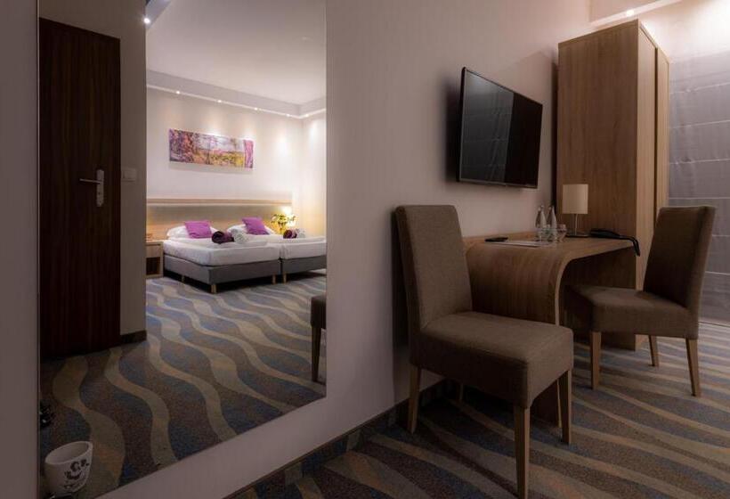 高级大房间, Bardo