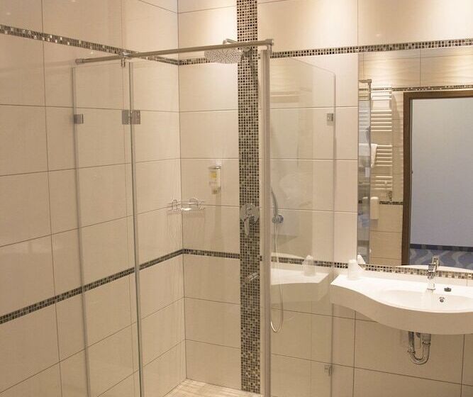 高级大房间, Bardo