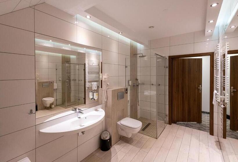 标准工作室, Bardo