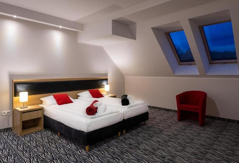 标准工作室, Bardo