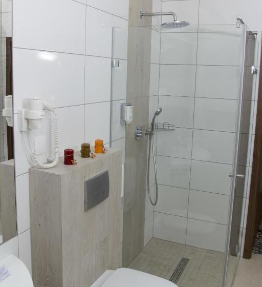 标准工作室, Bardo