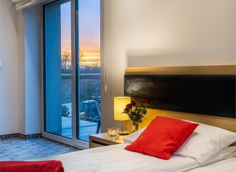 标准工作室, Bardo