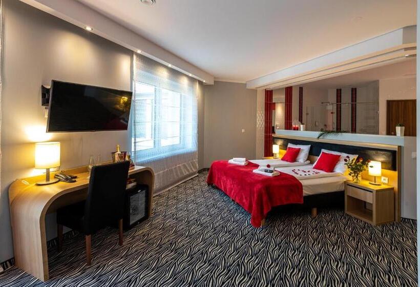 豪华工作室, Bardo