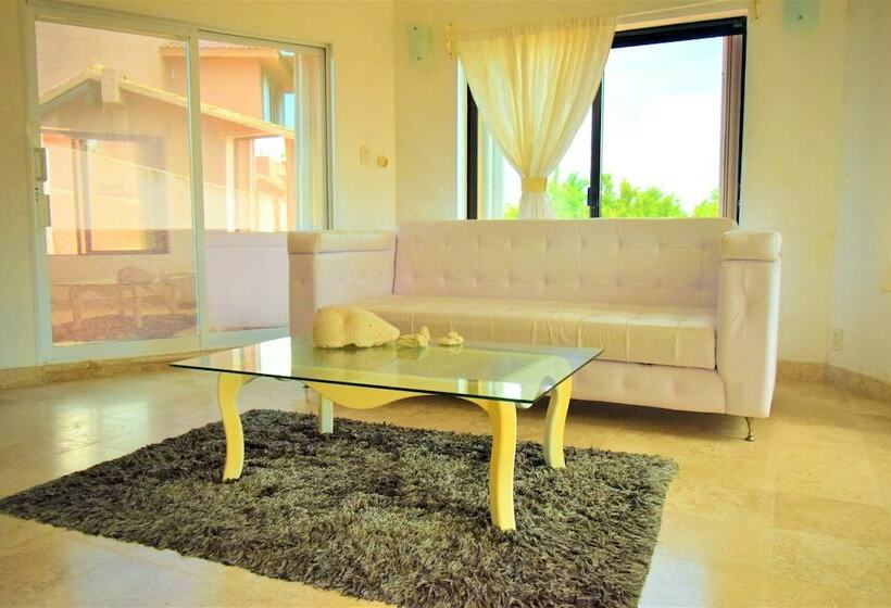 شقة غرفة واحدة ذات إطلالة, Happy Smile By The Dolphins