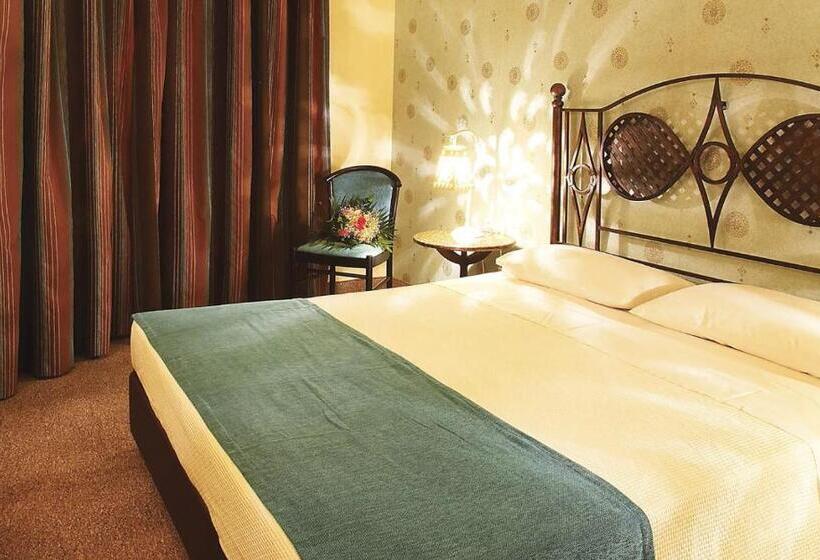 Quarto Economy, Iris