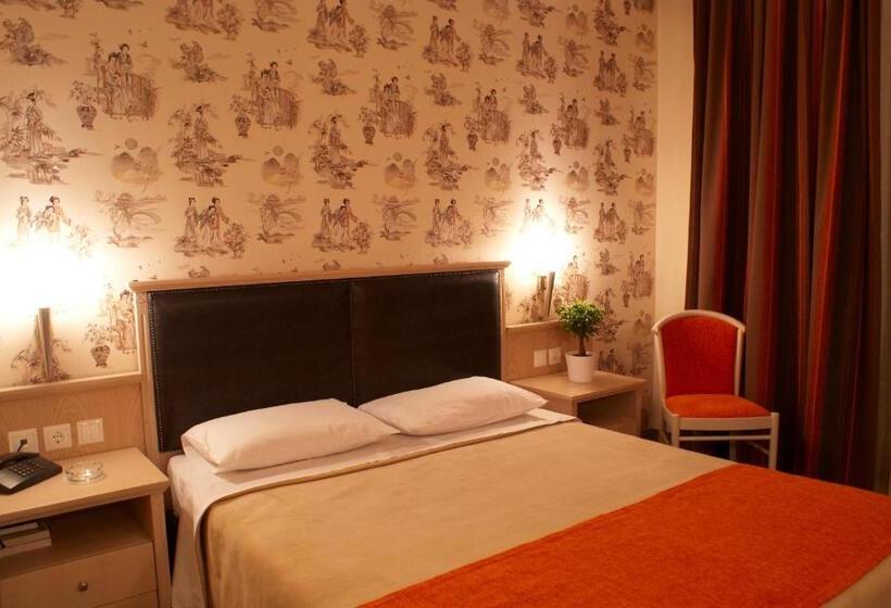 Quarto Estandar, Iris