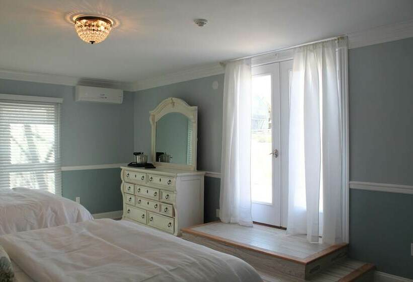 プレミアムルーム, Manisses