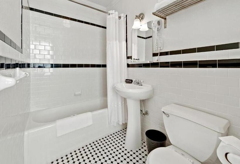 غرفة قياسية سرير كينج, The Monte Vista