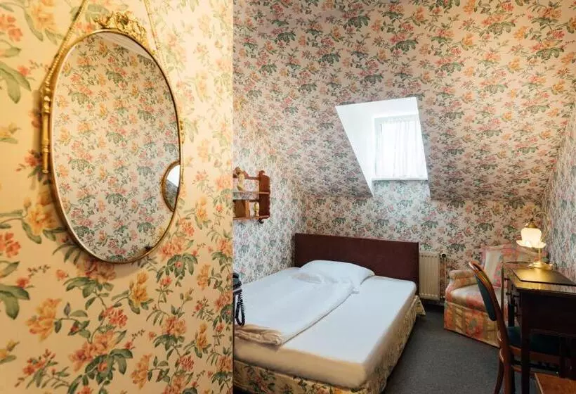 スタンダードシングルルーム, Das Kleine Hotel In Ruhiger Stadtlage