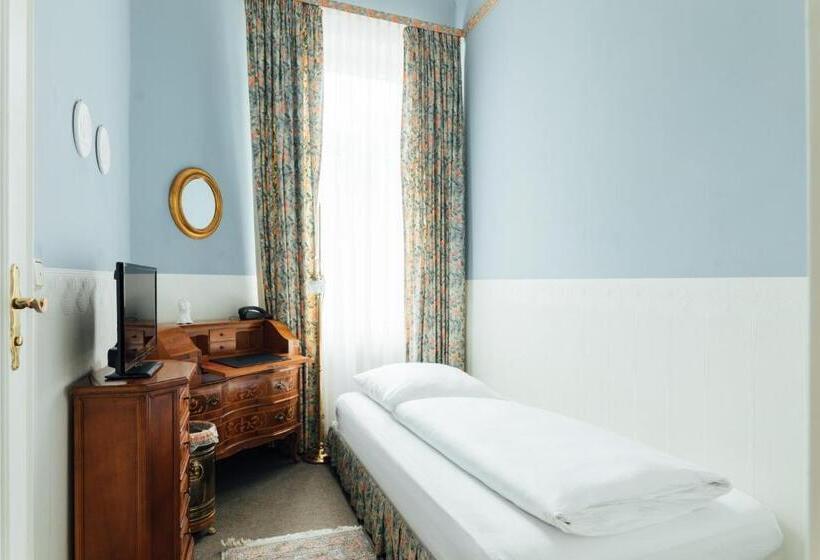 Номер Стандарт Индивидуальный, Das Kleine Hotel In Ruhiger Stadtlage
