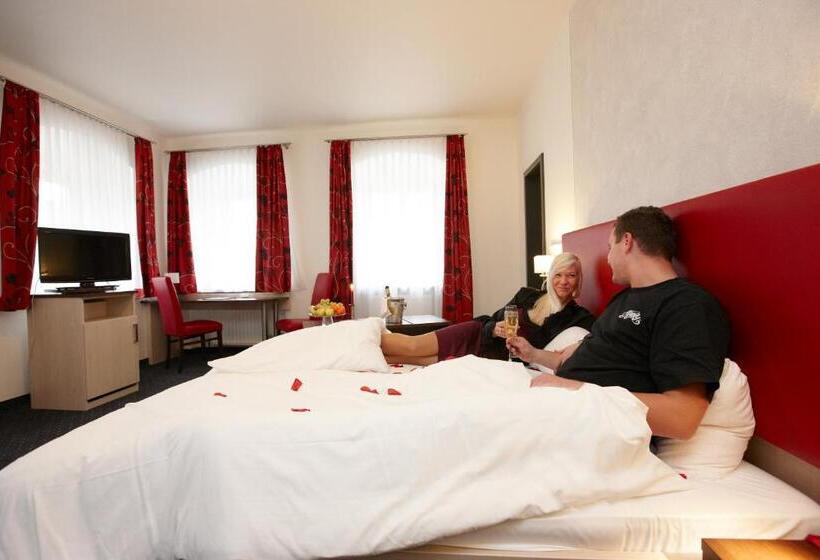 컴포트 싱글 룸, Am Markt