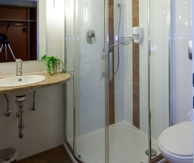 Номер Стандарт, Am Springhorstsee