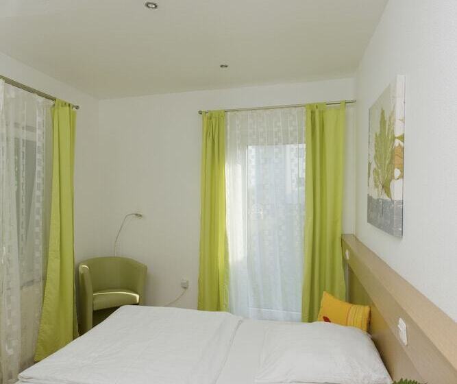 Standard Room, Aquarius Braunschweig