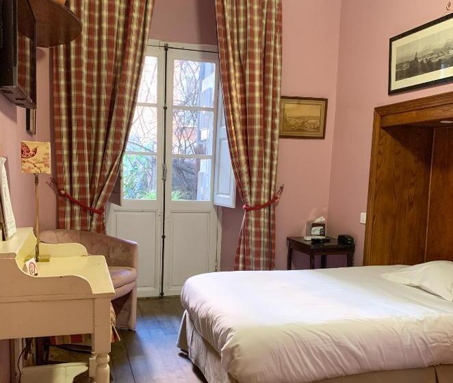 غرفة قياسية فردية, Central Bastia