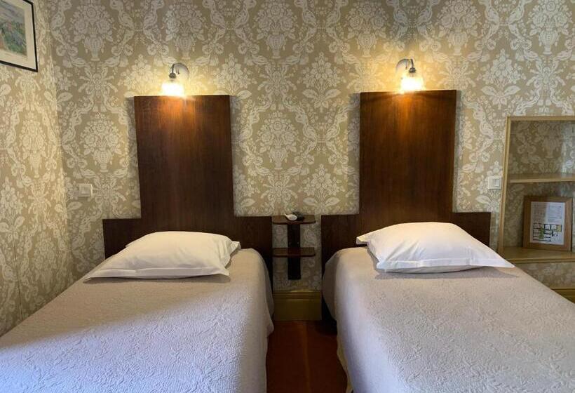 غرفة قياسية مطلة على المدينة, Central Bastia