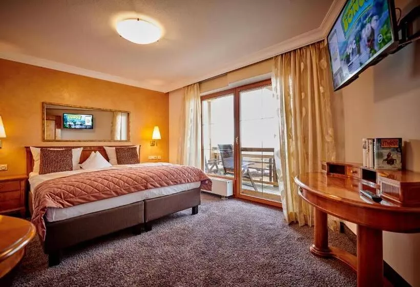 Suite mit Seeblick, Der Birkenhof Spa & Genuss Resort