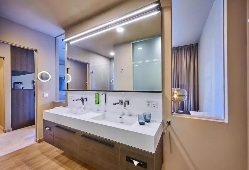 Junior Suite mit Balkon, Der Birkenhof Spa & Genuss Resort