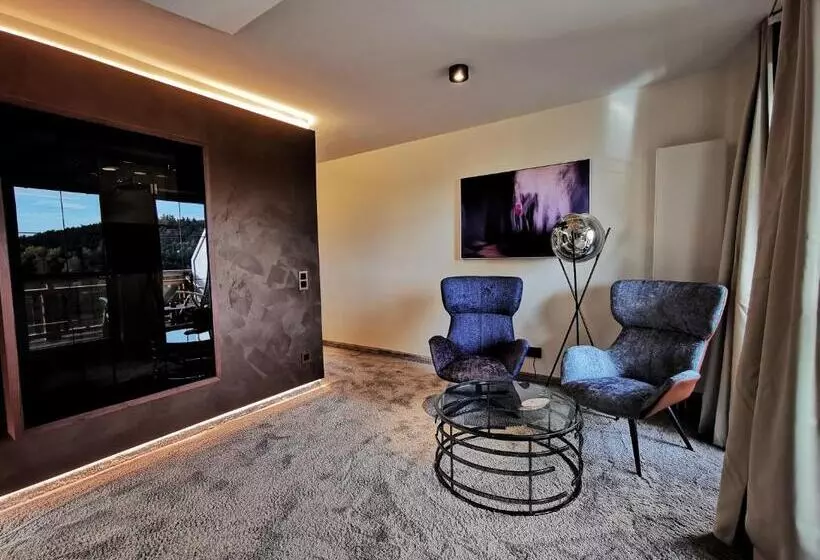 Junior Suite mit Balkon, Der Birkenhof Spa & Genuss Resort