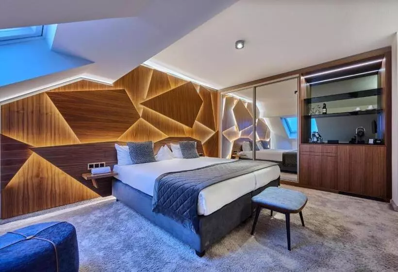 Junior Suite mit Balkon, Der Birkenhof Spa & Genuss Resort