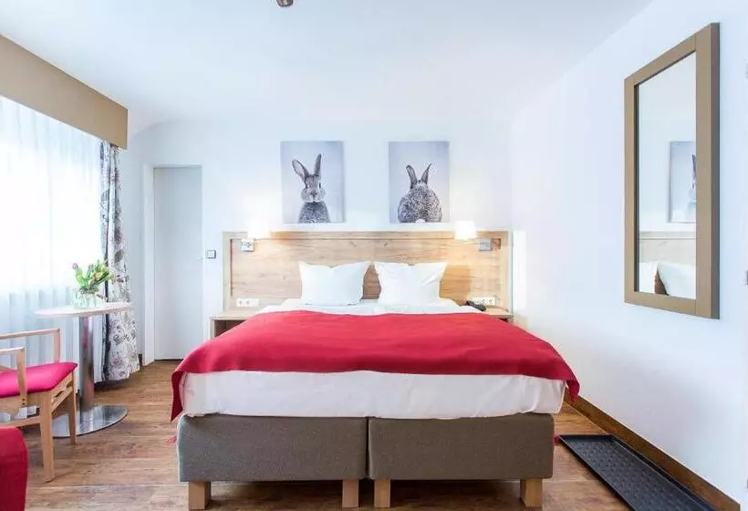 Standard Yhden Hengen Huone, Diana