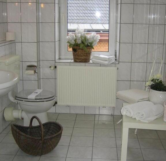 标准间, Frankfurter Hof