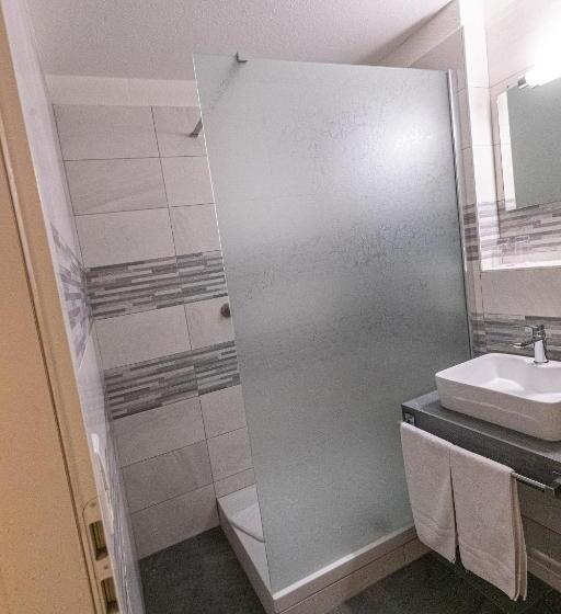 Delüks Oda, Garni Arcis