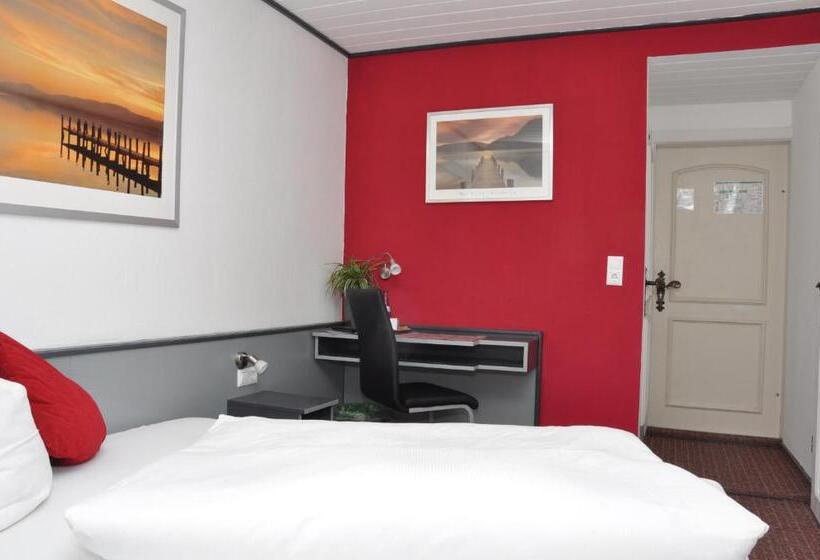 Номер Стандарт Индивидуальный, Garni Forellenfischer