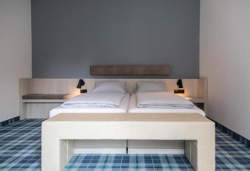 수피리어 룸, Haberkamp