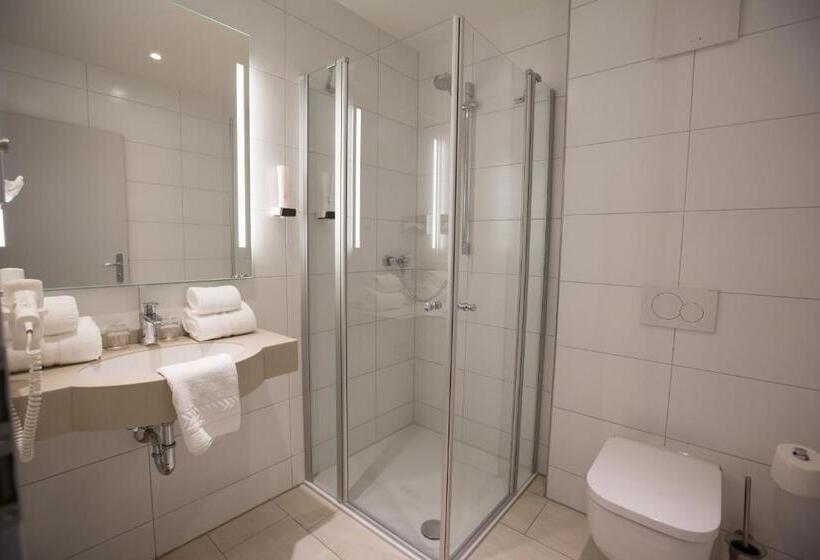 수피리어 룸, Haberkamp