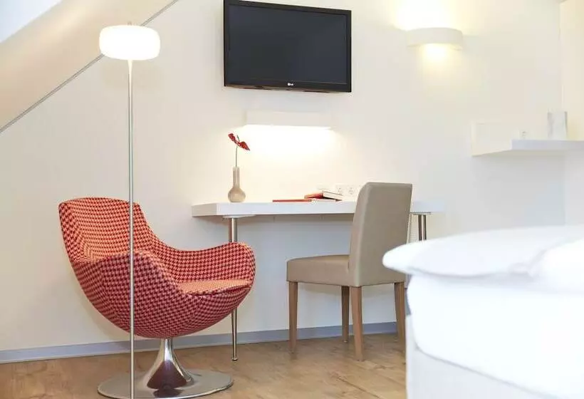 اتاق استاندارد یک نفره, Landhotel Sonne