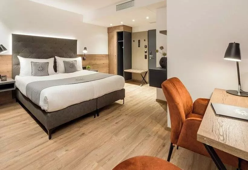 استودیوی استاندارد, Landhotel Sonne