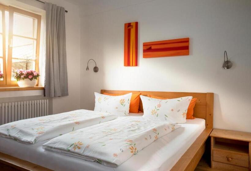 Номер Стандарт, Pension Bernhardhof